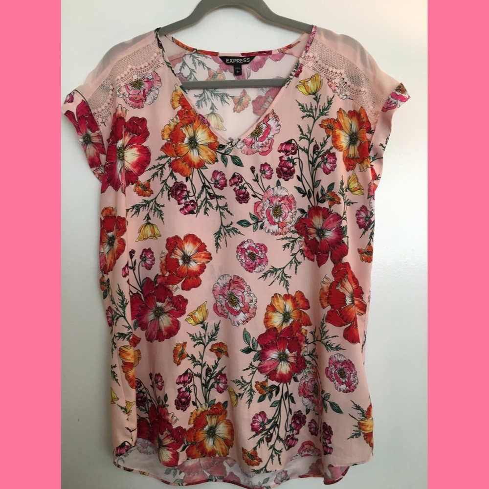 Express Floral V Neck Gramercy Top Tee